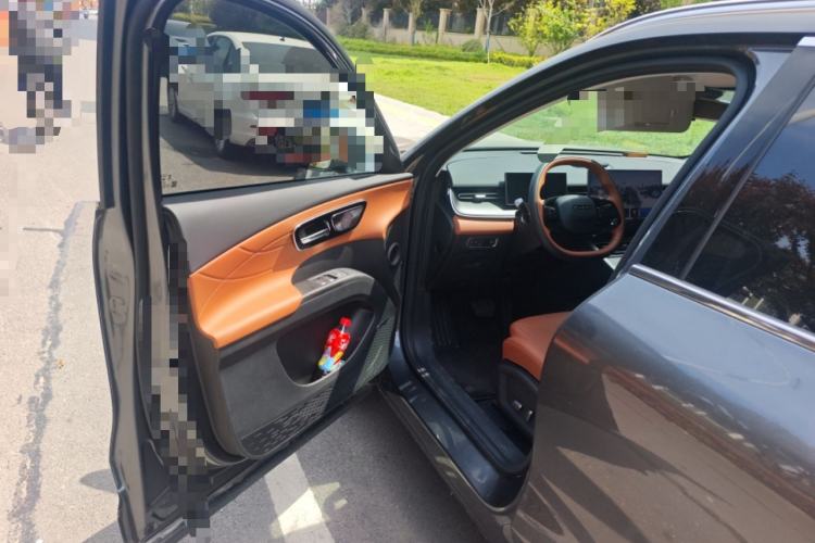Used Chery Tiggo 8 2026 Model, 5th Generation Tiger Model, Kunpeng 1.6T Automatic Prestige Version Driver Seat
