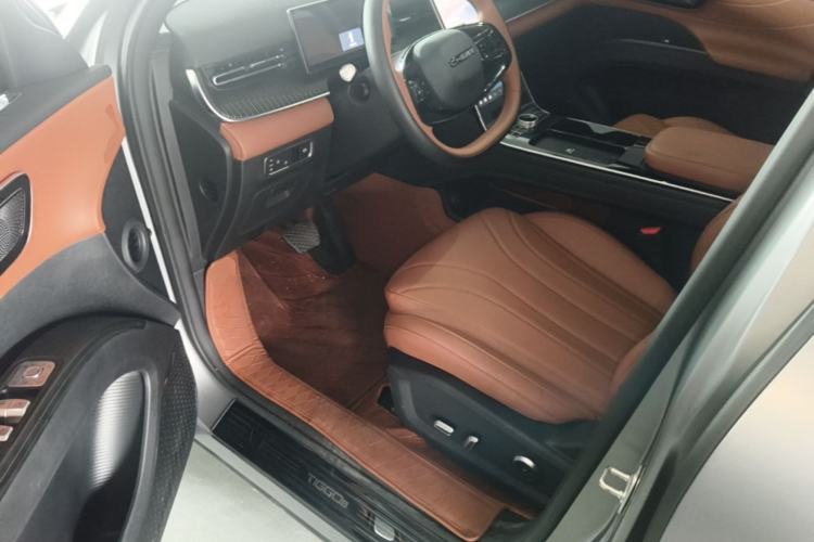 Used Chery Tiggo 8 2026 Model, 5th Generation Leopard Model, Kunpeng 1.6T Automatic Prestige Version Driver Seat