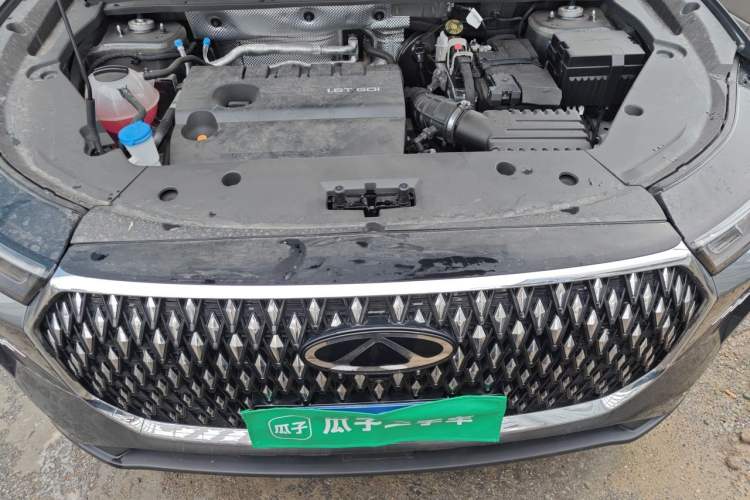 Used Chery Tiggo 8 2026 Model, 5th Generation Tiger Model, Kunpeng 1.6T Automatic Flagship Version Engine Bay