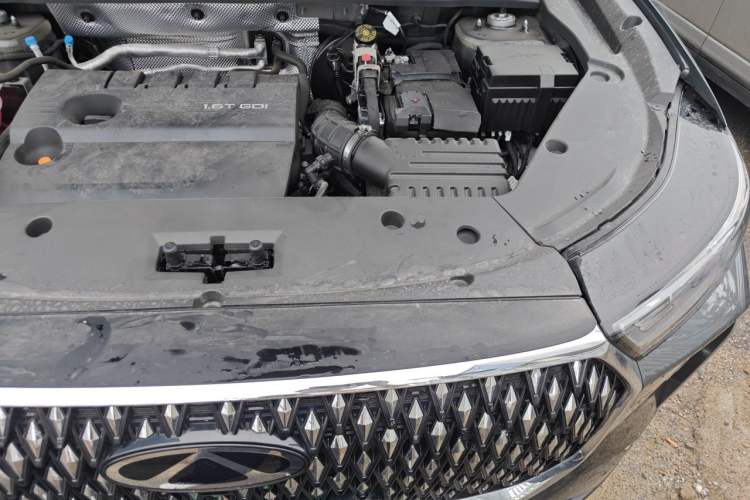 Used Chery Tiggo 8 2026 Model, 5th Generation Tiger Model, Kunpeng 1.6T Automatic Flagship Version Engine Bay Left