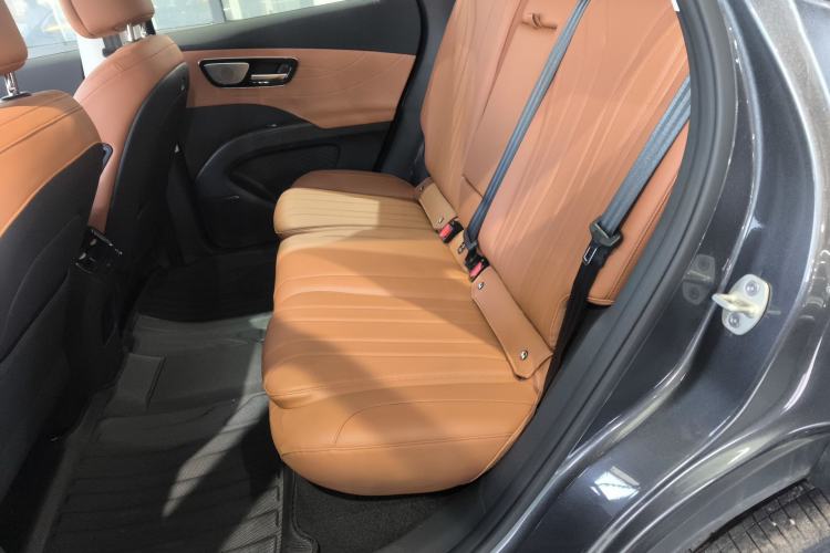Used Chery Tiggo 8 2026 Model, 5th Generation Tiger Model, Kunpeng 1.6T Automatic Flagship Version Left Rear Seat