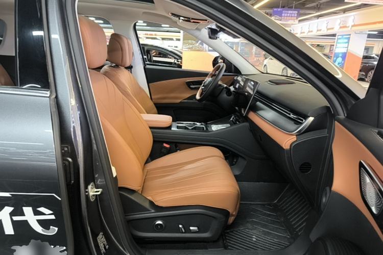 Used Chery Tiggo 8 2026 Model, 5th Generation Tiger Model, Kunpeng 1.6T Automatic Flagship Version Right Front Seat