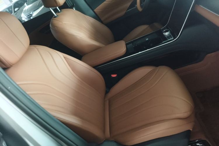 Used Chery Tiggo 8 2026 Model, 5th Generation Leopard Model, Kunpeng 1.6T Automatic Prestige Version Right Front Seat