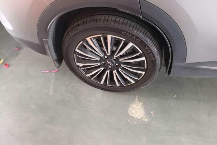 Used Chery Tiggo 8 2026 Model, 5th Generation Leopard Model, Kunpeng 1.6T Automatic Prestige Version Right Rear Wheel Hub