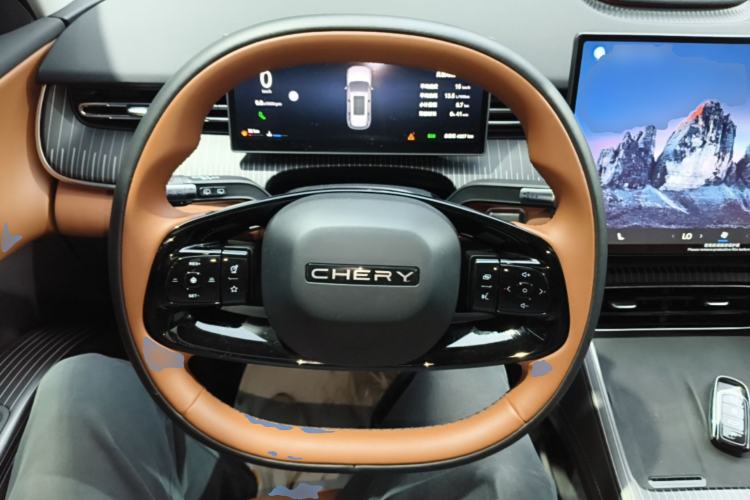 Used Chery Tiggo 8 2026 Model, 5th Generation Tiger Model, Kunpeng 1.6T Automatic Flagship Version Steering Wheel