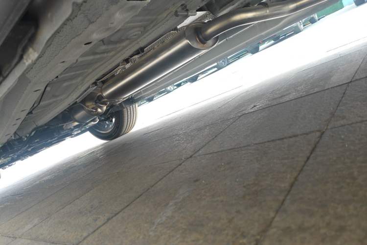 Used Chery Tiggo 8 2026 Model, 5th Generation Tiger Model, Kunpeng 1.6T Automatic Prestige Version Chassis Rear Left