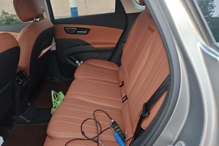 Used Chery Tiggo 8 2026 Model, 5th Generation Tiger Model, Kunpeng 1.6T Automatic Prestige Version Left Rear Seat