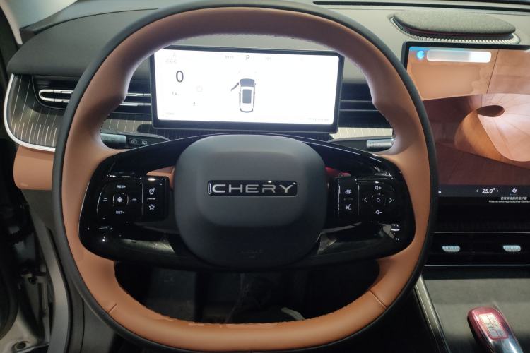 Used Chery Tiggo 8 2026 Model, 5th Generation Tiger Model, Kunpeng 1.6T Automatic Prestige Version Steering Wheel