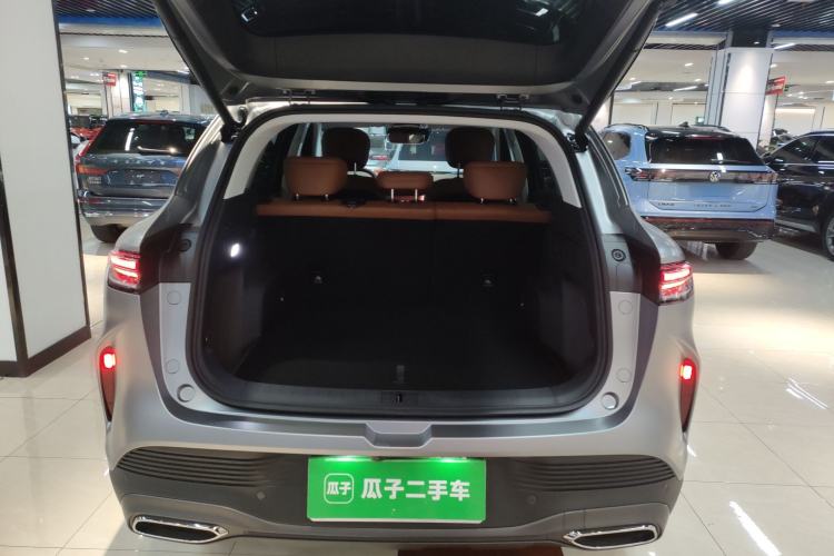 Used Chery Tiggo 8 2026 Model, 5th Generation Tiger Model, Kunpeng 1.6T Automatic Prestige Version Trunk
