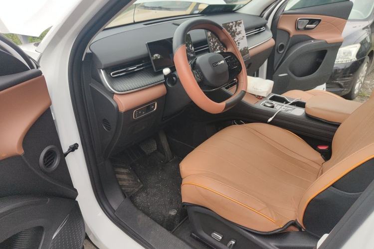 Used Chery Tiggo 8 2026 Model, 5th Generation Tiger Model, Kunpeng 1.6T Automatic Prestige Version Driver Seat