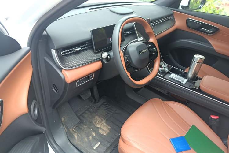 Used Chery Tiggo 8 2026 Model, 5th Generation Leopard Model, Kunpeng 1.6T Automatic Prestige Version Driver Seat
