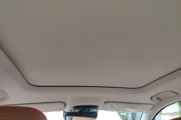 Used Chery Tiggo 8 2026 Model, 5th Generation Tiger Model, Kunpeng 1.6T Automatic Prestige Version Headliner