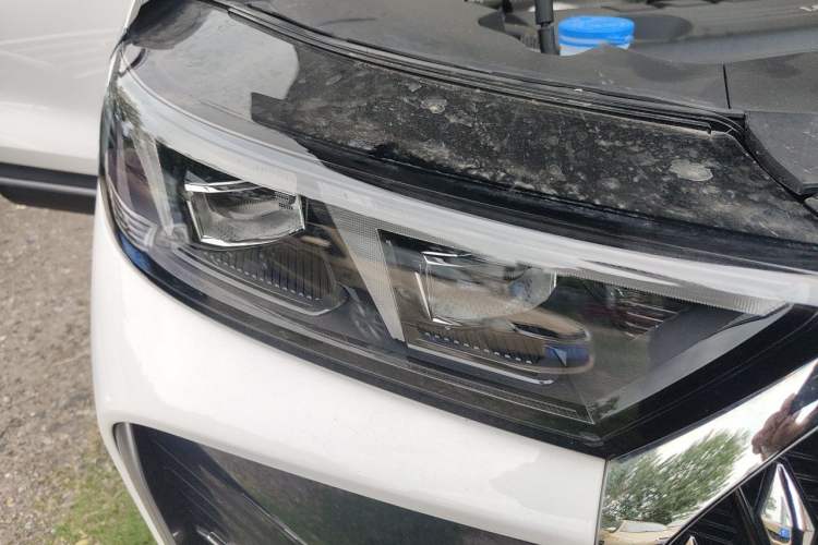 Used Chery Tiggo 8 2026 Model, 5th Generation Tiger Model, Kunpeng 1.6T Automatic Prestige Version Right Front Headlight