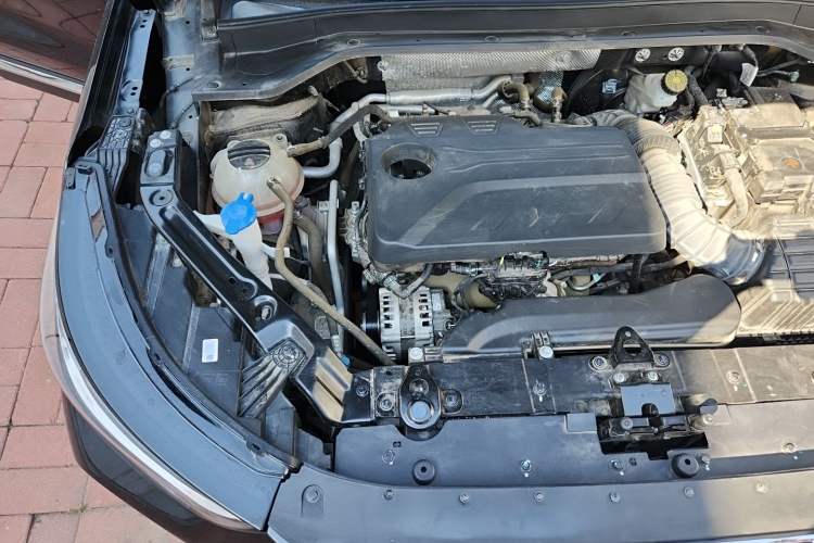 Used Chery Tiggo 8 L 2024 2.0T Two-Wheel Drive Comfort Edition 5 Seats Engine Bay Right