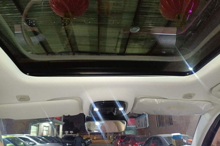 Used Chery Tiggo 8 L 2024 2.0T Two-Wheel Drive Luxury Edition 5 Seats Headliner