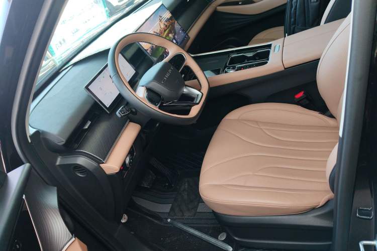 Used Chery Tiggo 8 L 2024 2.0T Two-Wheel Drive Comfort Edition 5 Seats Left Front Seat