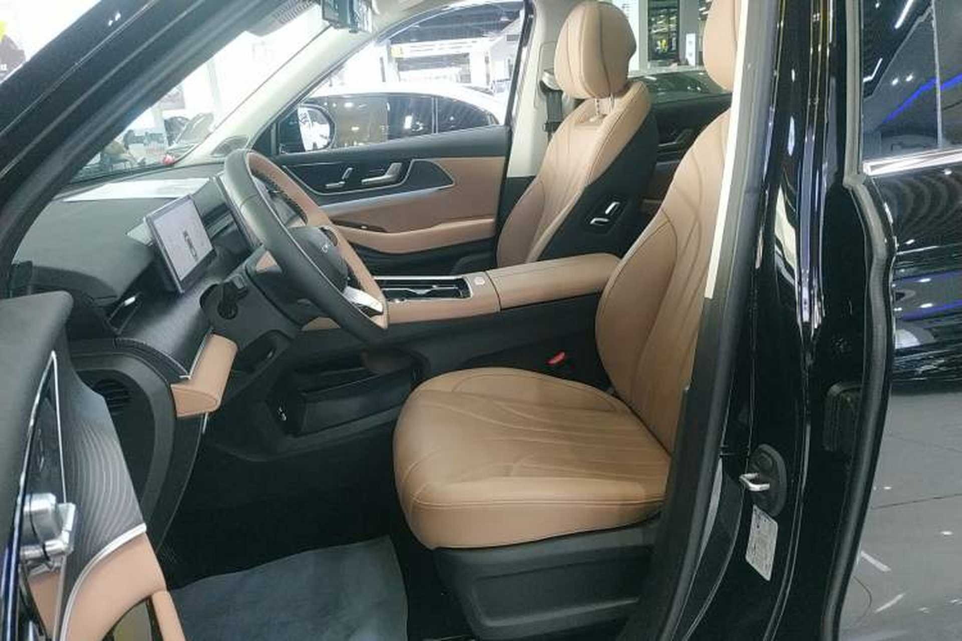 Used Chery Tiggo 8 L 2024 2.0T Two-Wheel Drive Luxury Edition 5 Seats Left Front Seat
