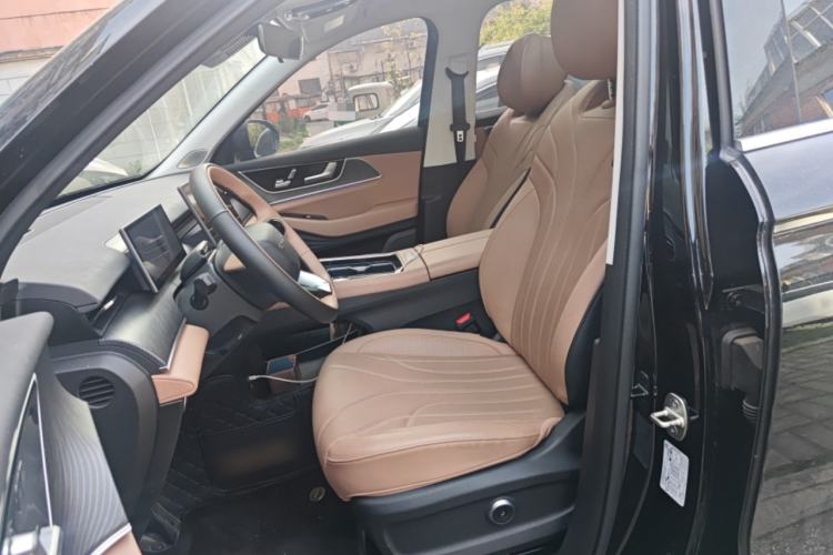 Used Chery Tiggo 8 L 2024 2.0T Two-Wheel Drive Prestige Version 5 Seats Left Front Seat