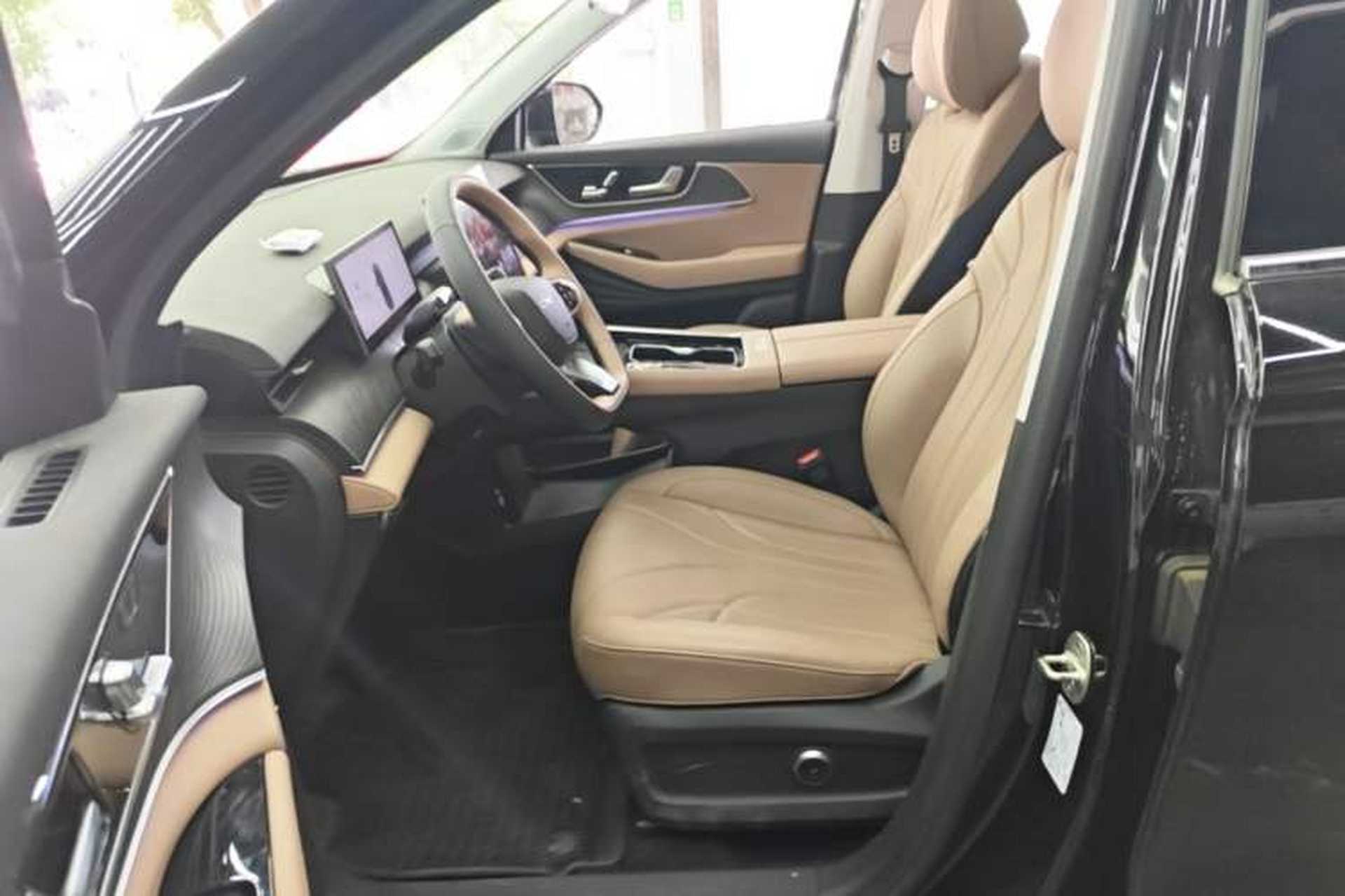 Used Chery Tiggo 8 L 2024 2.0T Two-Wheel Drive Prestige Version 5 Seats Left Front Seat