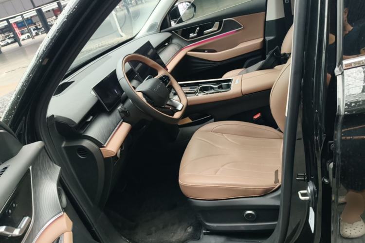 Used Chery Tiggo 8 L 2024 2.0T Two-Wheel Drive Prestige Version 5 Seats Left Front Seat