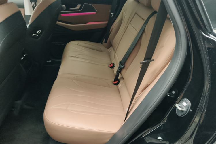 Used Chery Tiggo 8 L 2024 2.0T Two-Wheel Drive Prestige Version 5 Seats Left Rear Seat