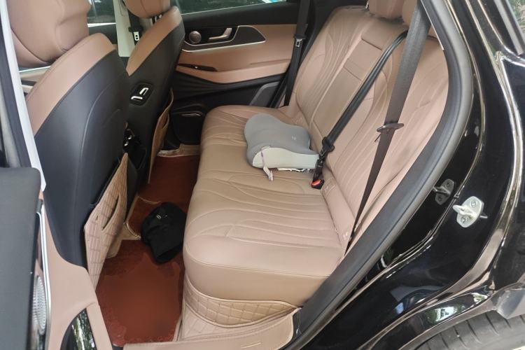 Used Chery Tiggo 8 L 2024 2.0T Two-Wheel Drive Luxury Edition 5 Seats Left Rear Seat