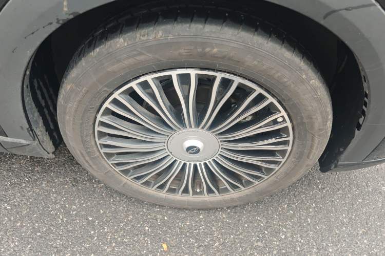 Used Chery Tiggo 8 L 2024 2.0T Two-Wheel Drive Prestige Version 5 Seats Right Front Wheel Hub