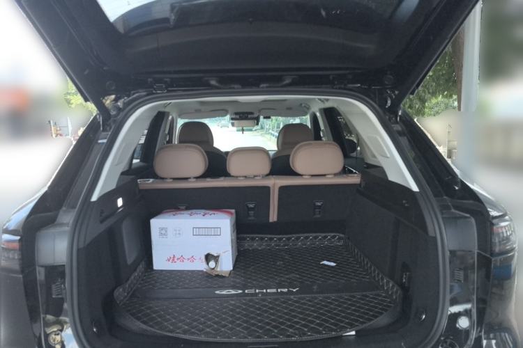 Used Chery Tiggo 8 L 2024 2.0T Two-Wheel Drive Prestige Version 5 Seats Trunk