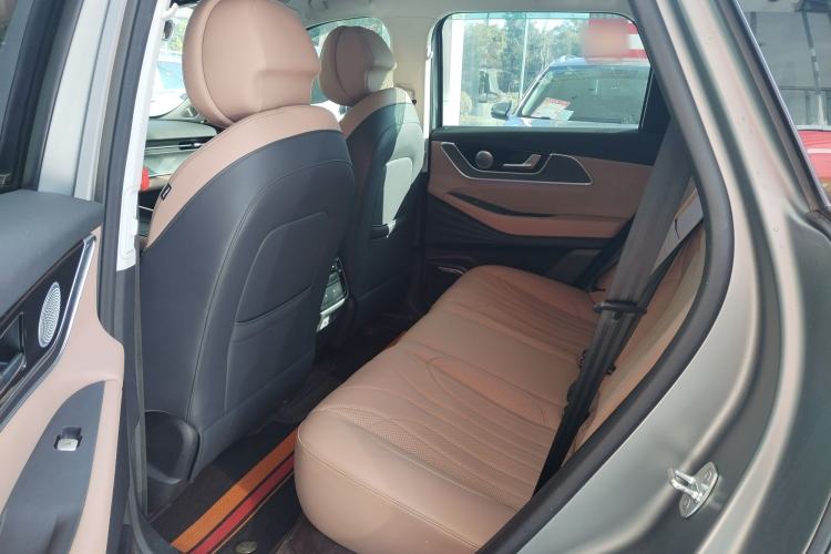 Used Chery Tiggo 8 L 2024 2.0T Two-Wheel Drive Prestige Version 5 Seats Interior 1
