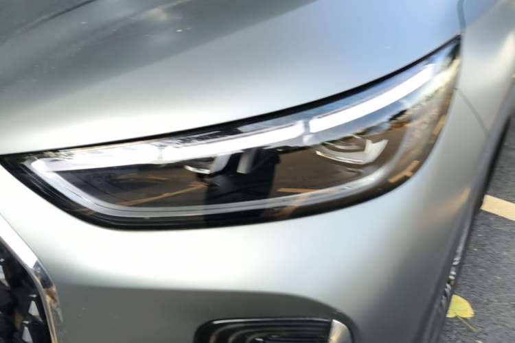 Used Chery Tiggo 8 L 2024 2.0T Two-Wheel Drive Prestige Version 5 Seats Left Front Headlight