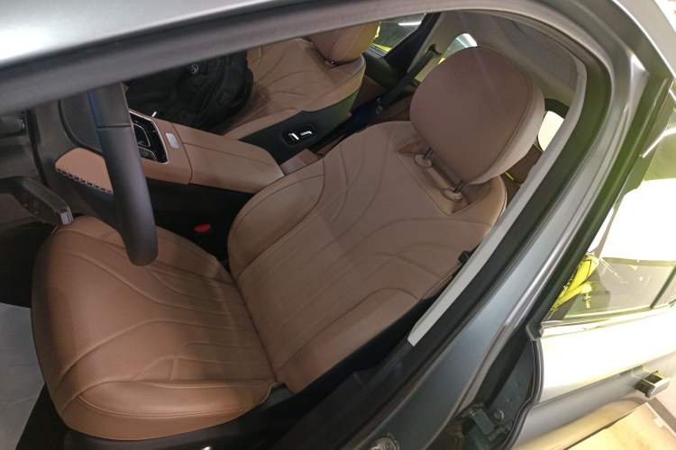 Used Chery Tiggo 8 L 2024 2.0T Two-Wheel Drive Prestige Version 5 Seats Left Front Seat