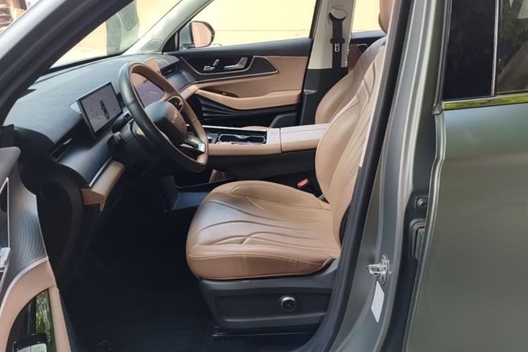 Used Chery Tiggo 8 L 2024 2.0T Two-Wheel Drive Prestige Version 5 Seats Left Front Seat