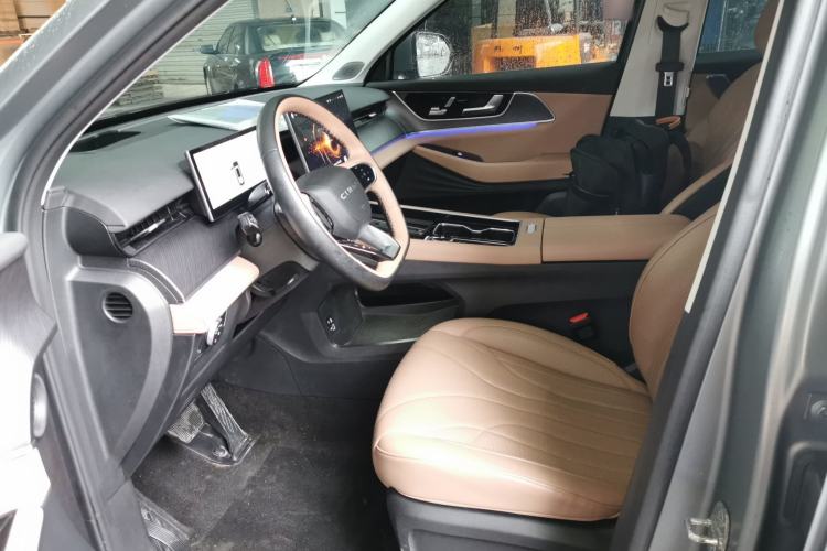 Used Chery Tiggo 8 L 2024 2.0T Two-Wheel Drive Prestige Version 5 Seats Left Front Seat