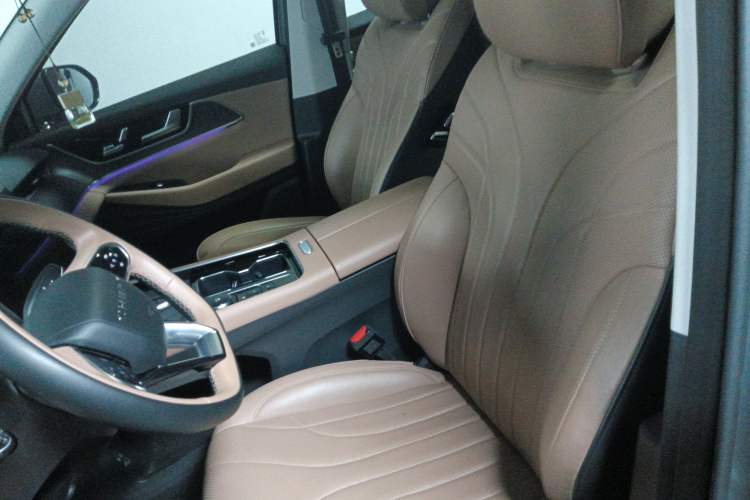 Used Chery Tiggo 8 L 2024 2.0T Two-Wheel Drive Prestige Version 5 Seats Left Front Seat