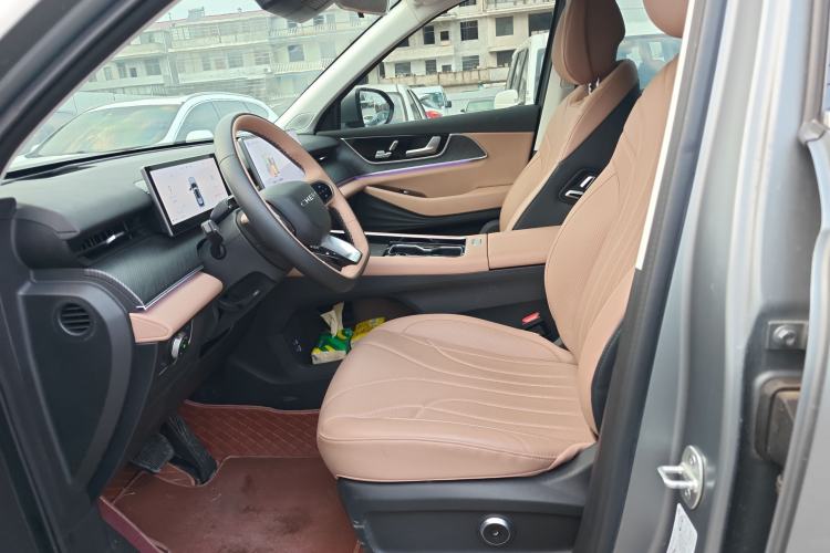 Used Chery Tiggo 8 L 2024 2.0T Two-Wheel Drive Prestige Version 5 Seats Left Front Seat