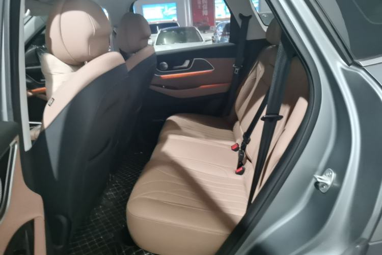 Used Chery Tiggo 8 L 2024 2.0T Two-Wheel Drive Luxury Edition 5 Seats Left Rear Seat