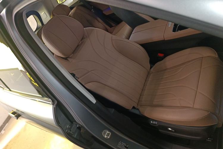 Used Chery Tiggo 8 L 2024 2.0T Two-Wheel Drive Prestige Version 5 Seats Right Front Seat