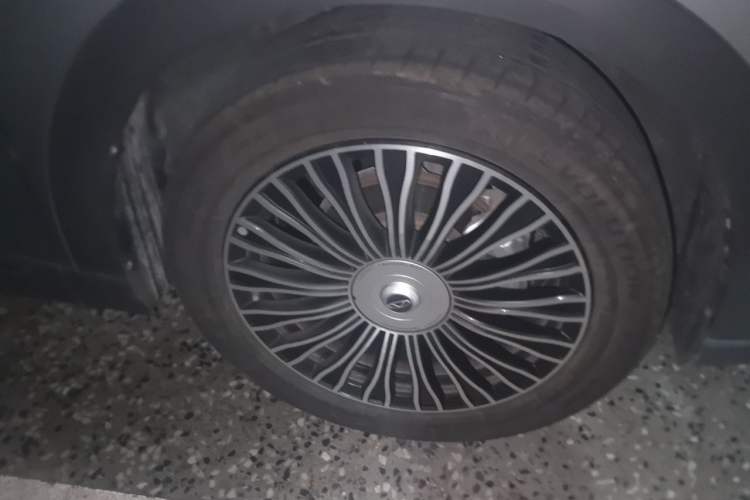 Used Chery Tiggo 8 L 2024 2.0T Two-Wheel Drive Luxury Edition 5 Seats Right Front Wheel Hub