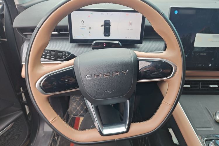 Used Chery Tiggo 8 L 2024 2.0T Two-Wheel Drive Prestige Version 5 Seats Steering Wheel