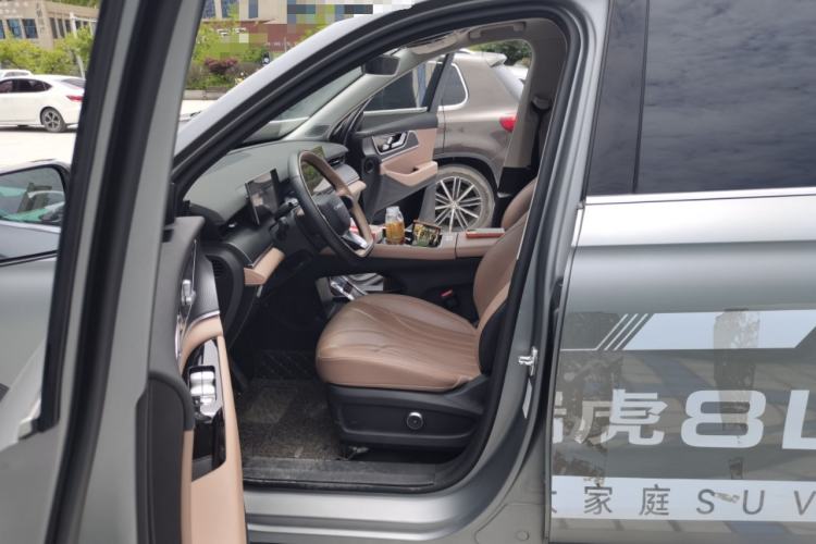 Used Chery Tiggo 8 L 2024 2.0T Two-Wheel Drive Prestige Version 5 Seats Left Front Seat