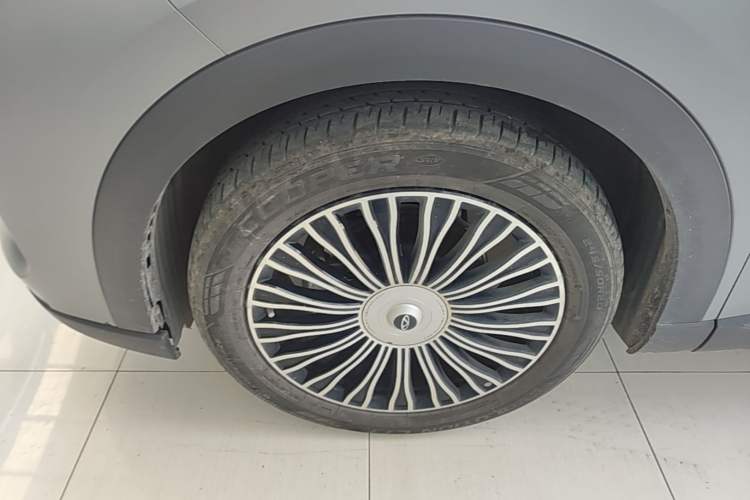 Used Chery Tiggo 8 L 2024 2.0T Two-Wheel Drive Prestige Version 5 Seats Left Front Wheel Hub