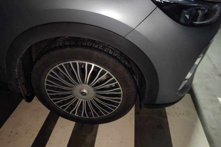 Used Chery Tiggo 8 L 2024 2.0T Two-Wheel Drive Prestige Version 5 Seats Right Front Wheel Hub