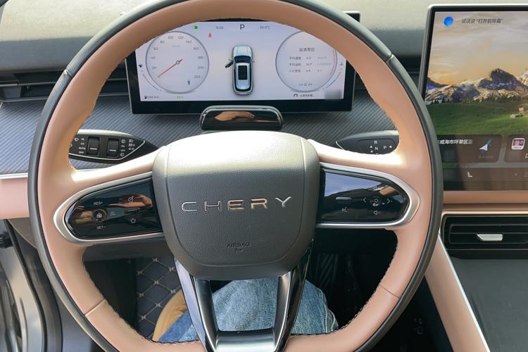 Used Chery Tiggo 8 L 2024 2.0T Two-Wheel Drive Prestige Version 5 Seats Steering Wheel