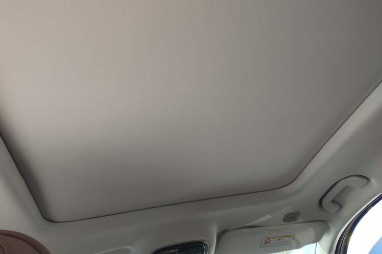 Used Chery Tiggo 8 L 2024 2.0T Two-Wheel Drive Luxury Edition 5 Seats Headliner
