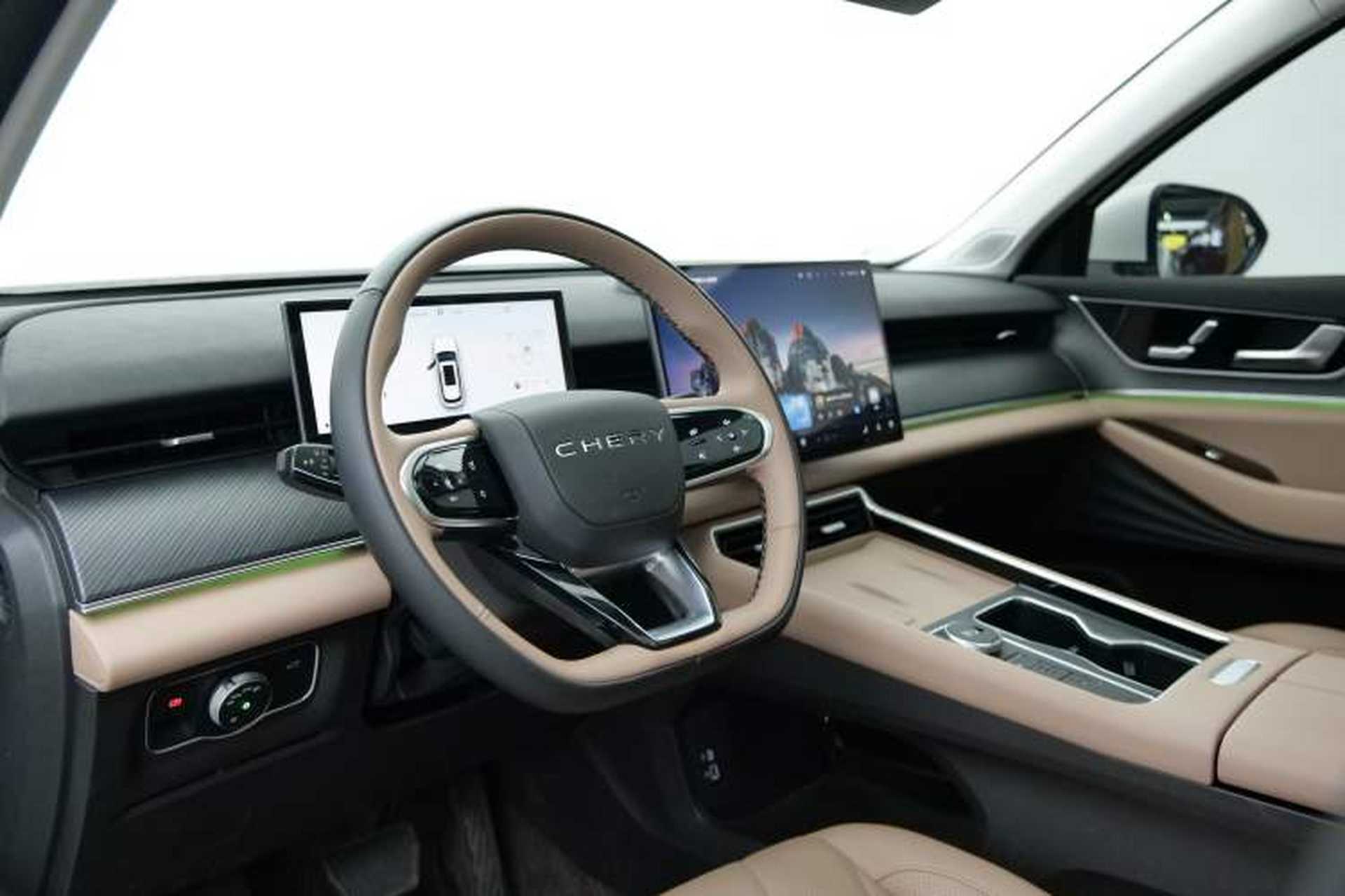 Used Chery Tiggo 8 L 2024 2.0T Two-Wheel Drive Luxury Edition 5 Seats Interior 12
