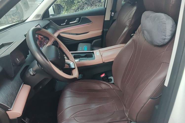 Used Chery Tiggo 8 L 2024 2.0T Two-Wheel-Drive Luxury Version 7 Seats Left Front Seat