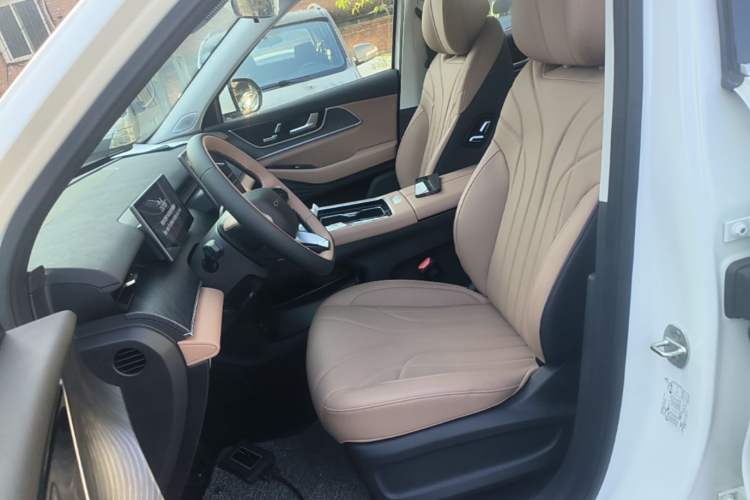 Used Chery Tiggo 8 L 2024 2.0T Two-Wheel Drive Luxury Edition 5 Seats Left Front Seat