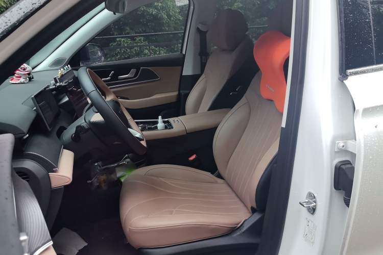 Used Chery Tiggo 8 L 2024 2.0T Two-Wheel Drive Luxury Edition 5 Seats Left Front Seat