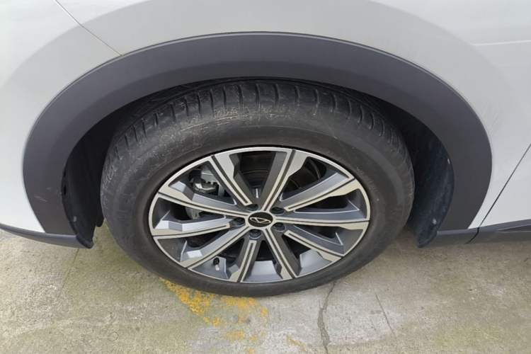 Used Chery Tiggo 8 L 2024 2.0T Two-Wheel Drive Comfort Edition 5 Seats Left Front Wheel Hub