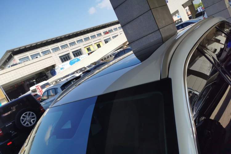 Used Chery Tiggo 8 L 2024 2.0T Two-Wheel-Drive Luxury Version 7 Seats Roof